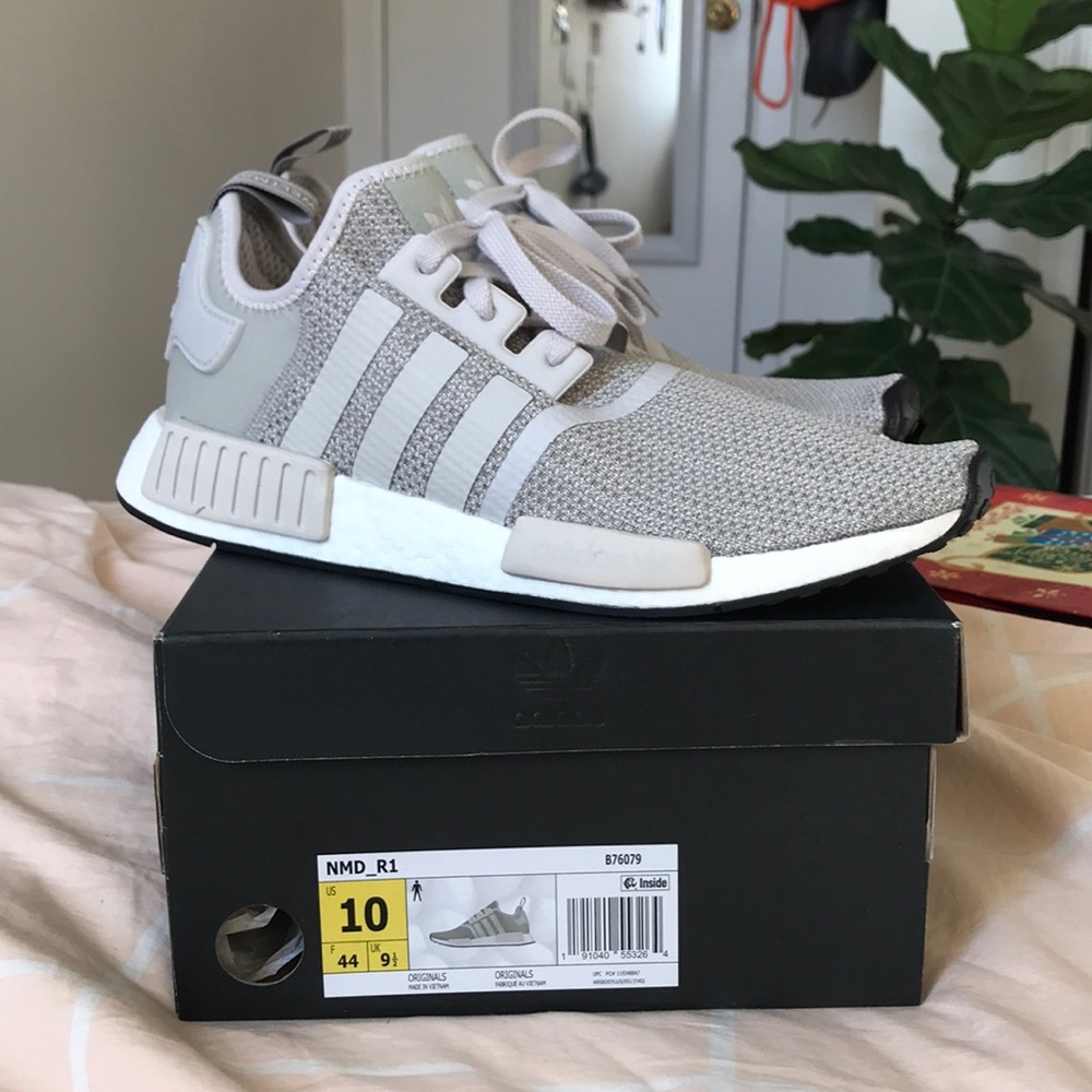 NEW! Adidas NMD R1 Originals Sesame Gray size 10